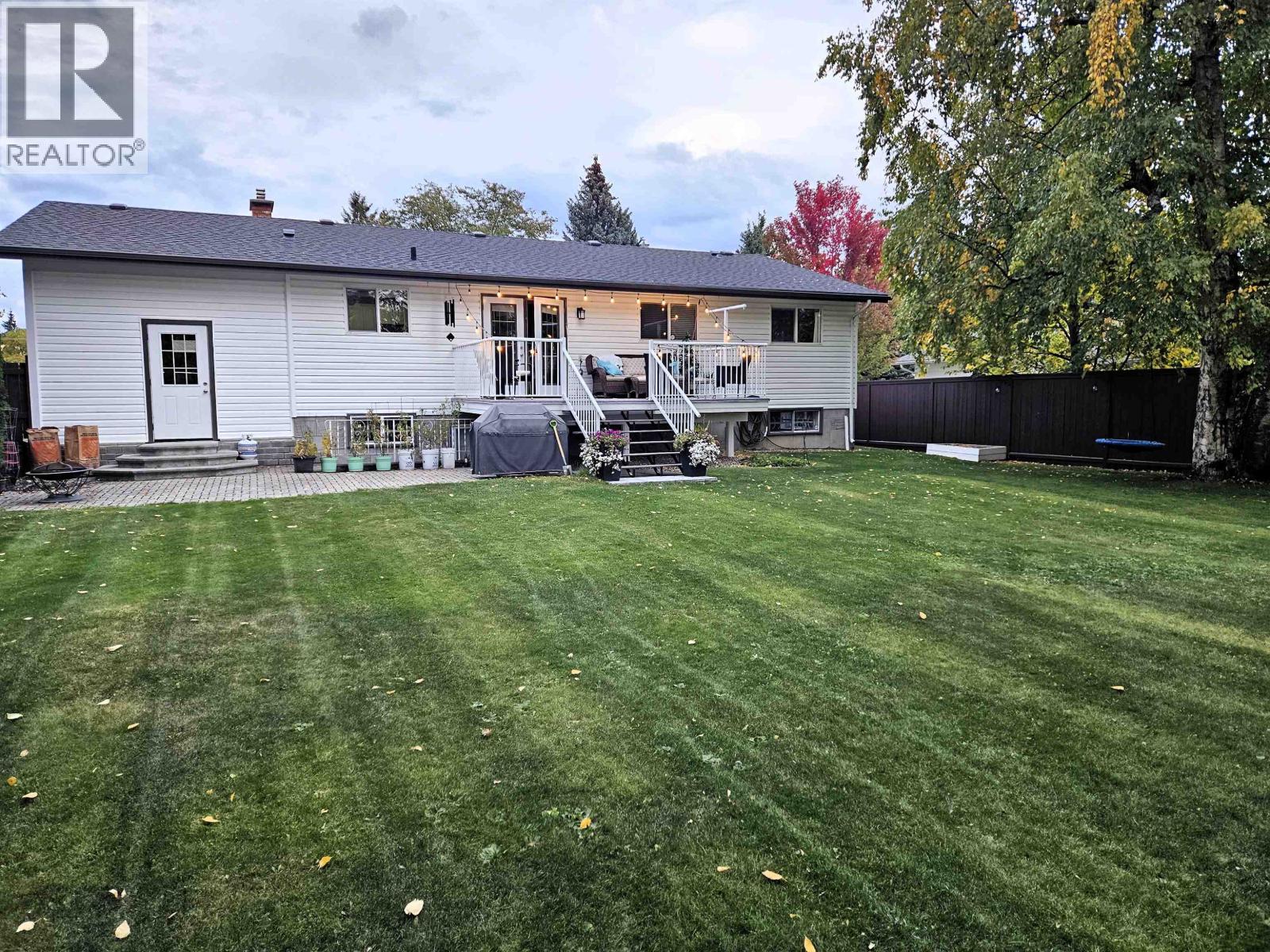 2813 MCGILL CRESCENT - 29