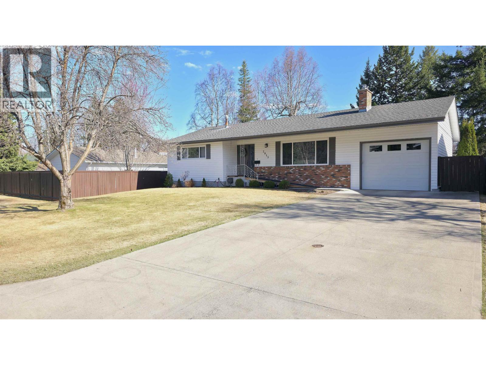 2813 MCGILL CRESCENT - 1