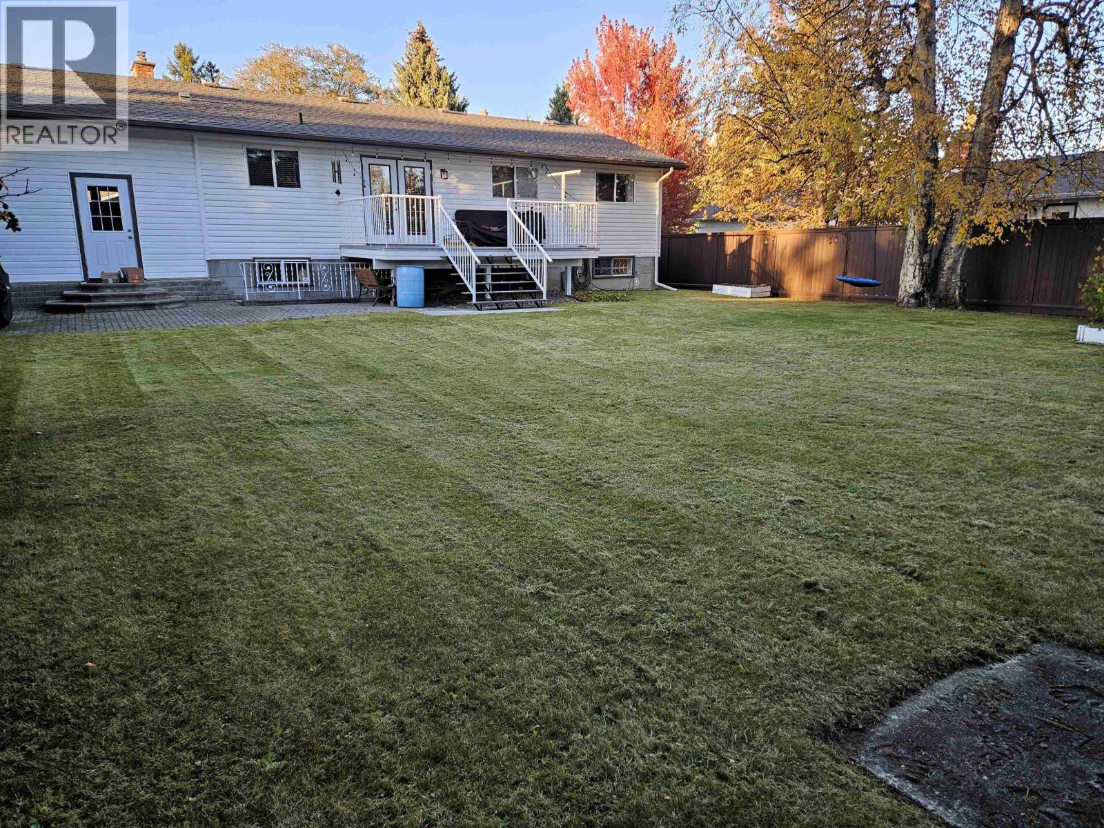 2813 MCGILL CRESCENT - 32