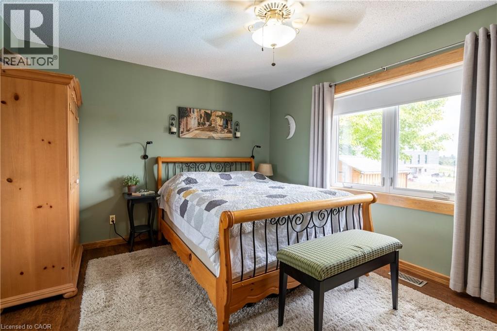 29 ARMSTRONG Crescent, Grey Highlands, Ontario, N0C1H0 — Photo 12