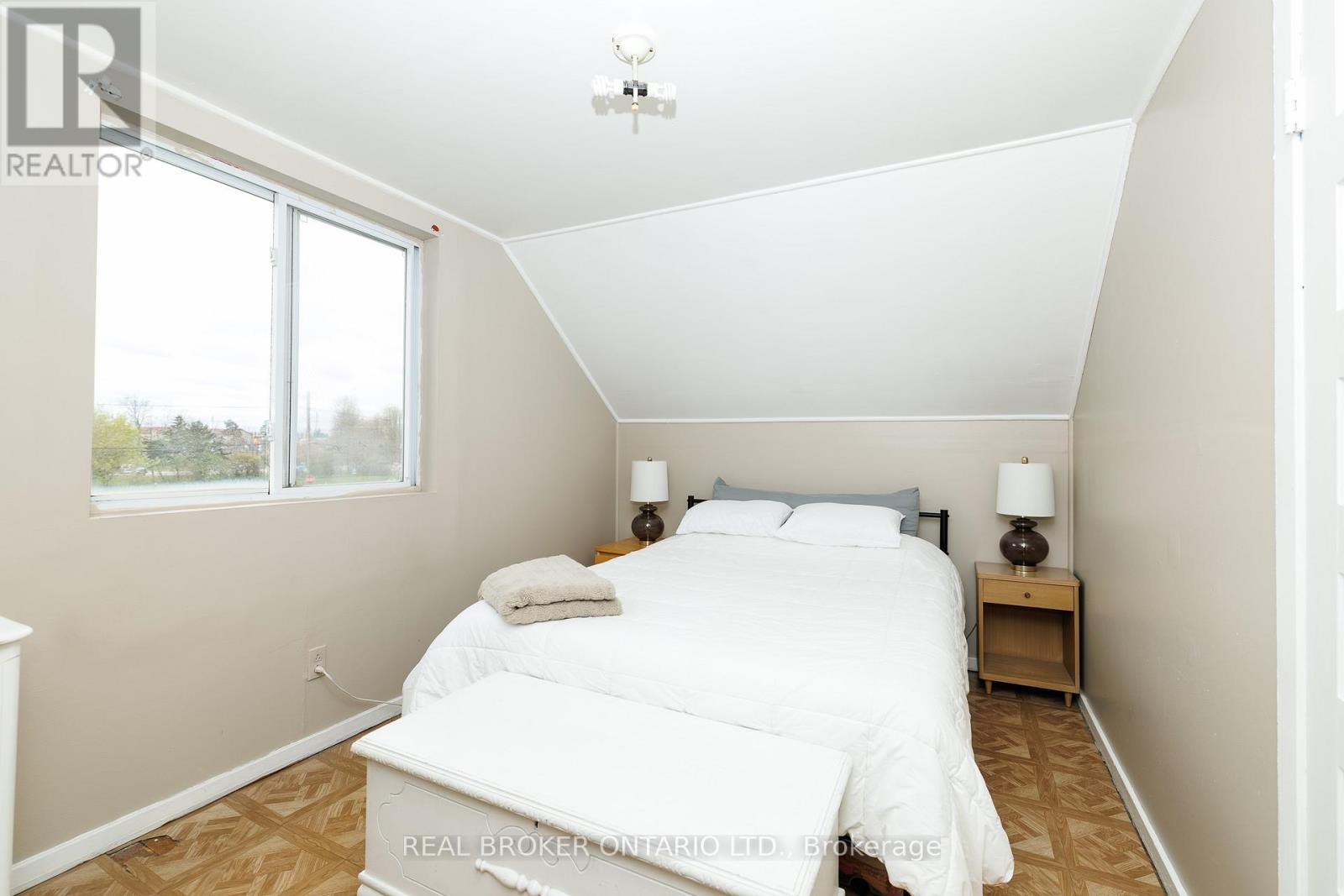 5298 OTTAWA AVENUE - 21