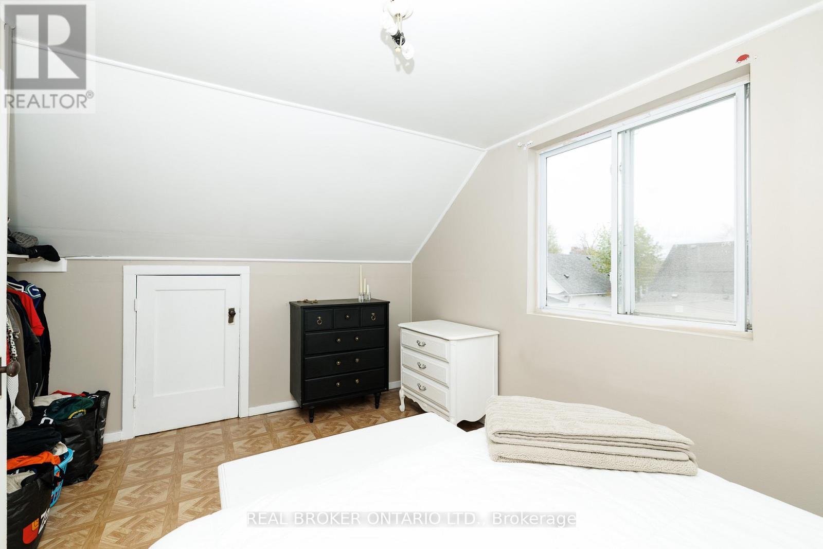 5298 OTTAWA AVENUE - 22