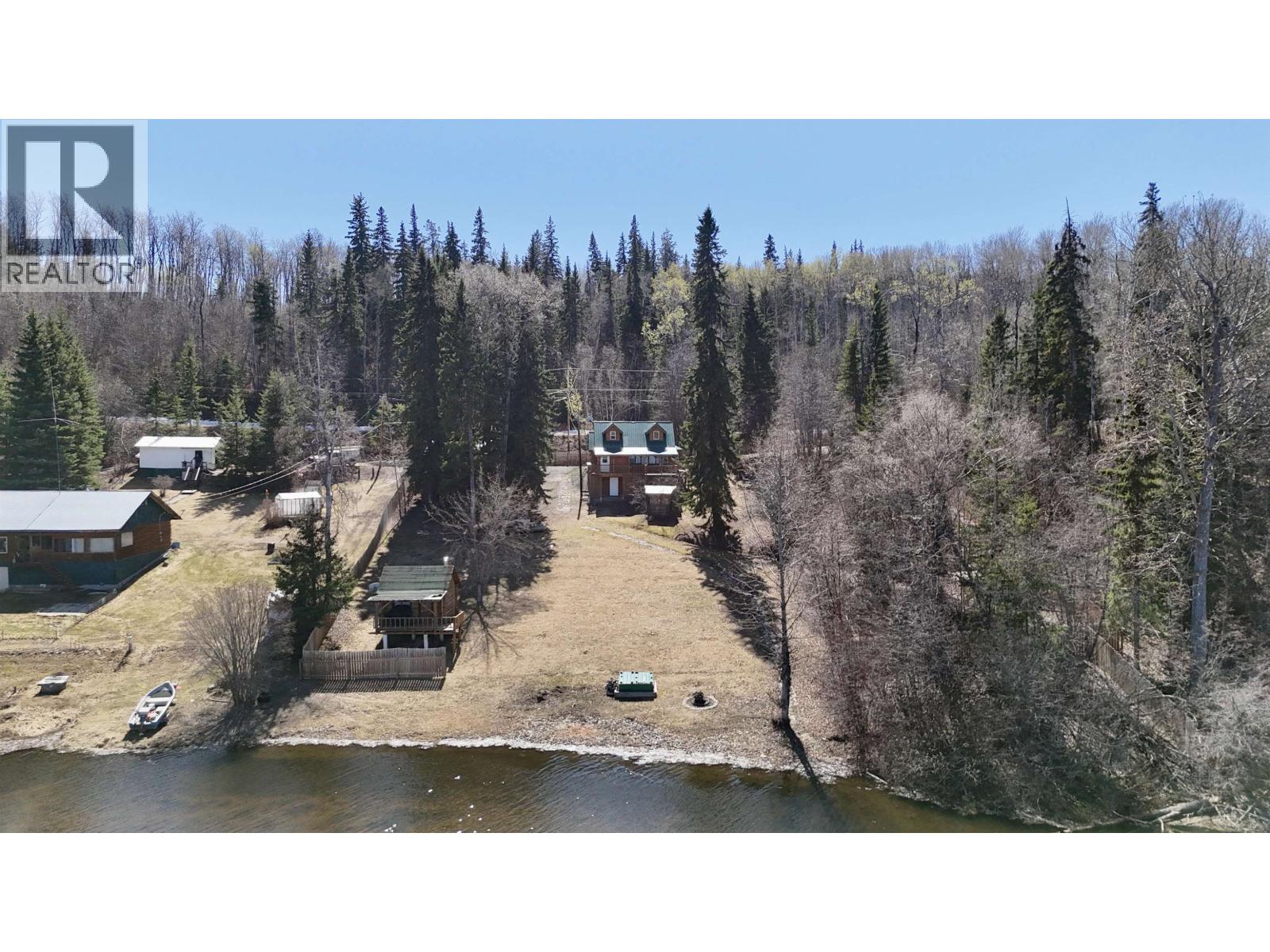 1753 SIMON BAY ROAD, Fraser Lake