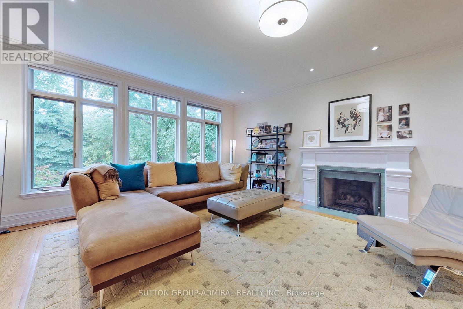 27 SHELBORNE AVENUE - 10