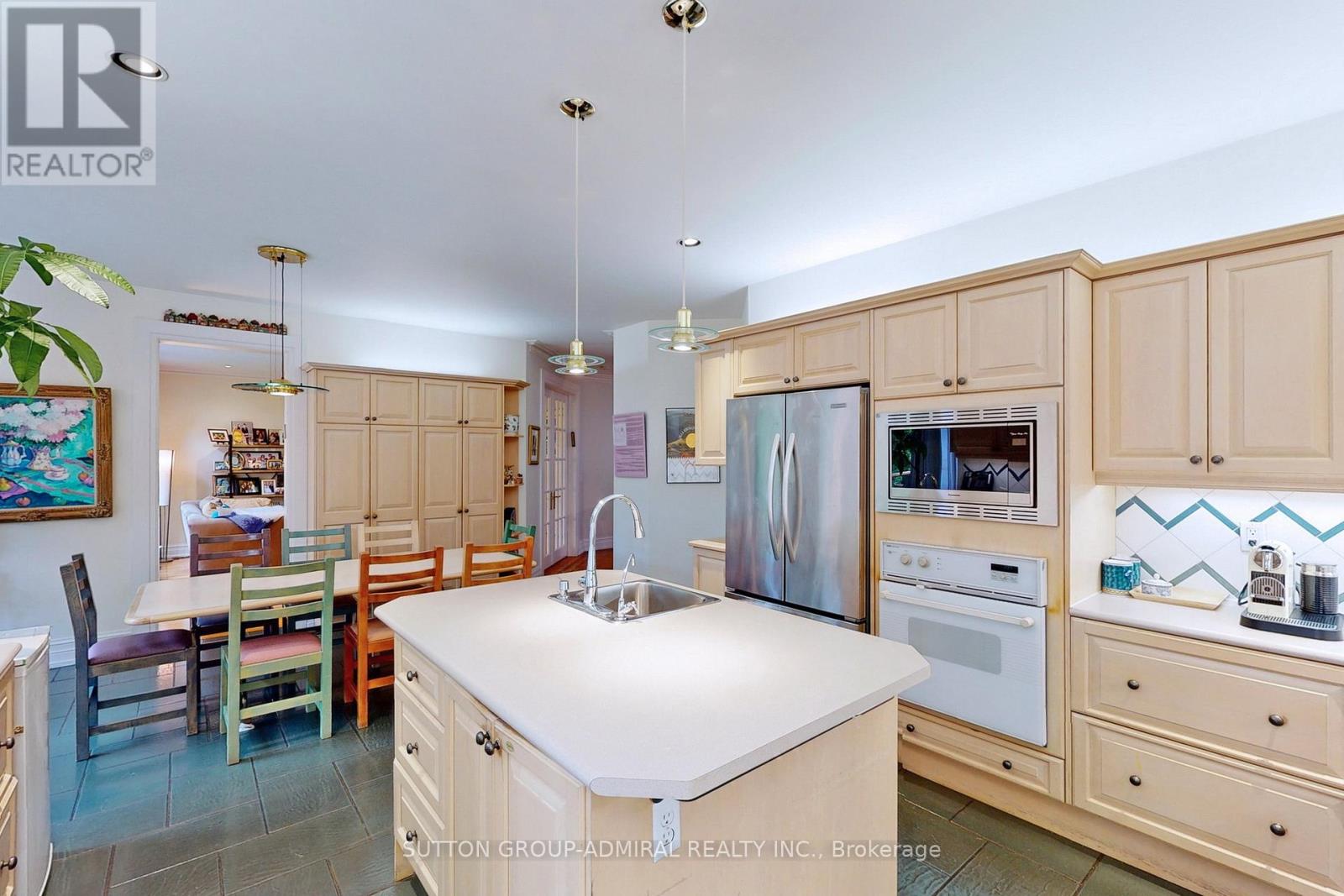 27 SHELBORNE AVENUE - 12