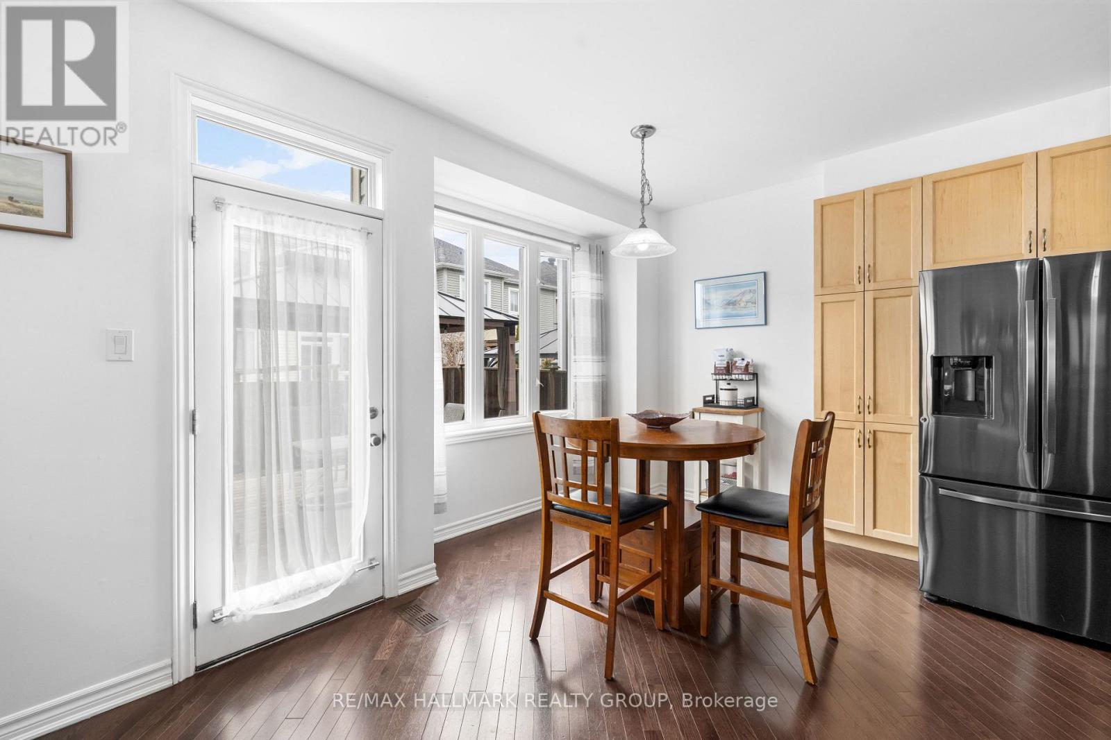 529 DUNDONALD DRIVE - 14