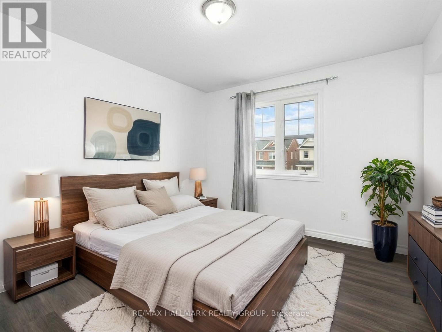 529 DUNDONALD DRIVE - 27