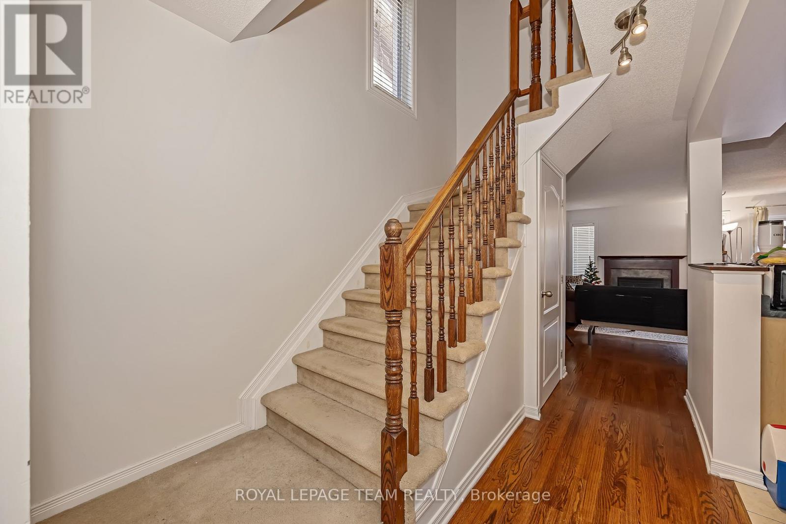 4 Bed, 4 Bath House for Rent in Ottawa – 323 FREEDOM PRIVATE, Ottawa – MLS# X13066126 - Image 15