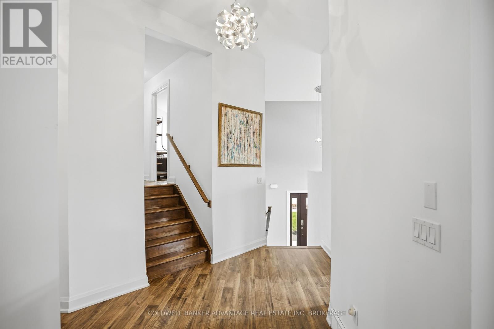 3 ASCOT COURT - 17