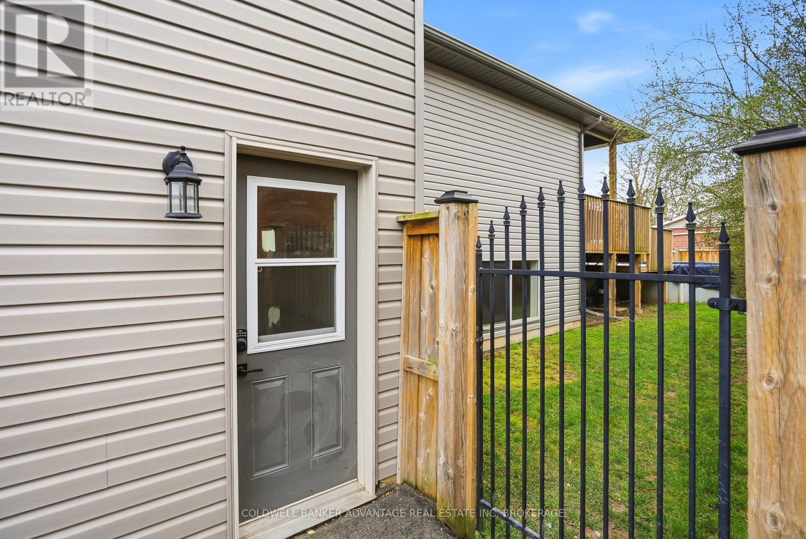 3 ASCOT COURT - 23