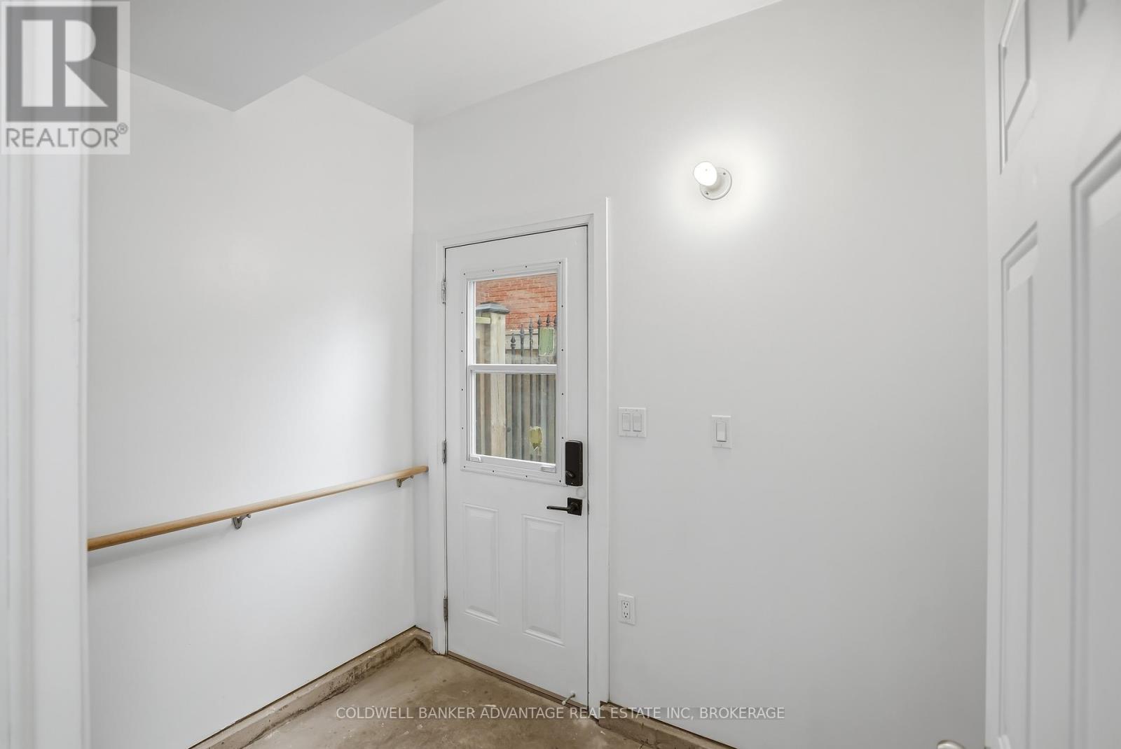 3 ASCOT COURT - 24