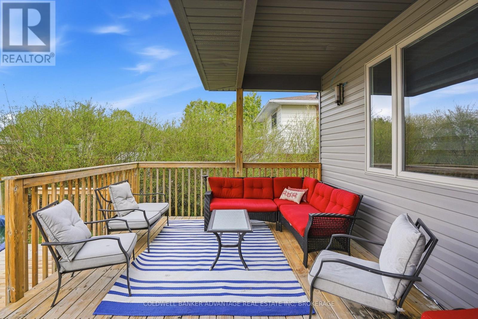 3 ASCOT COURT - 36