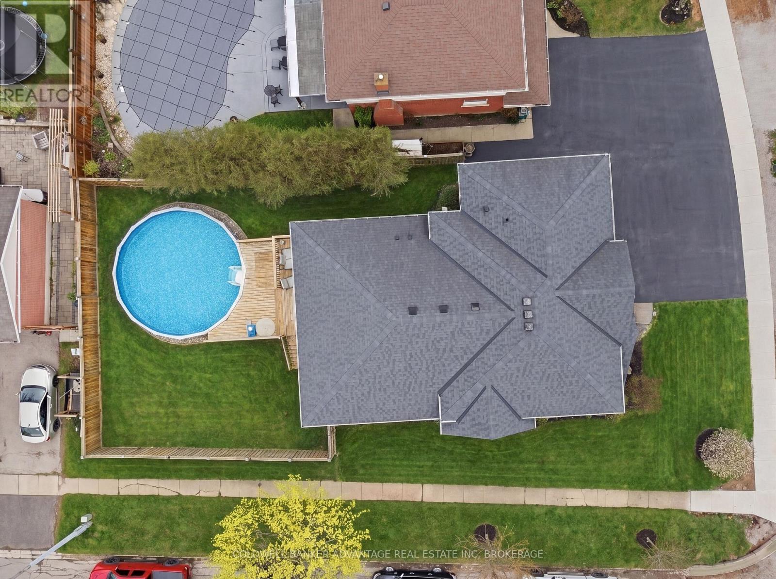 3 ASCOT COURT - 42