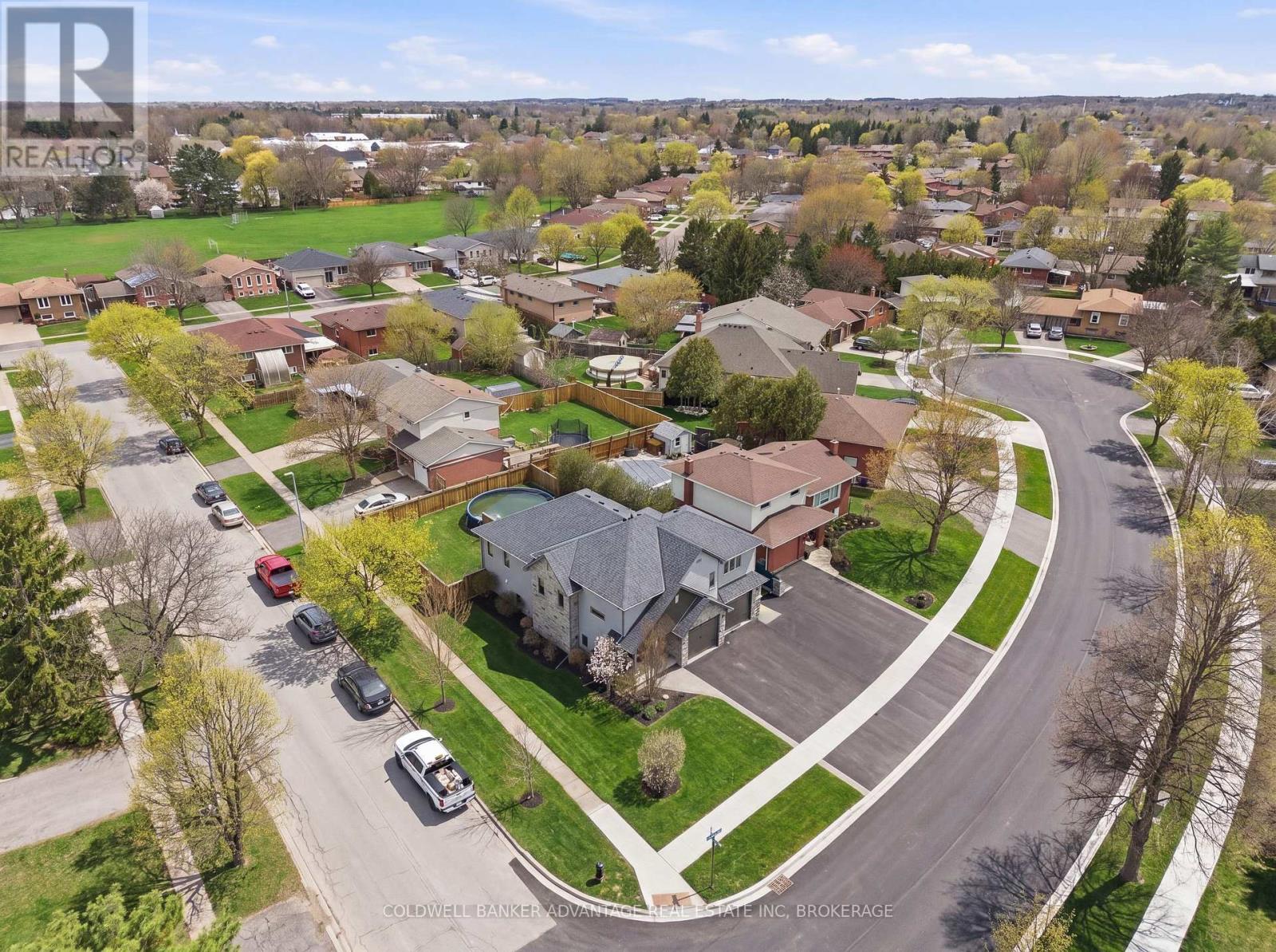 3 ASCOT COURT - 43