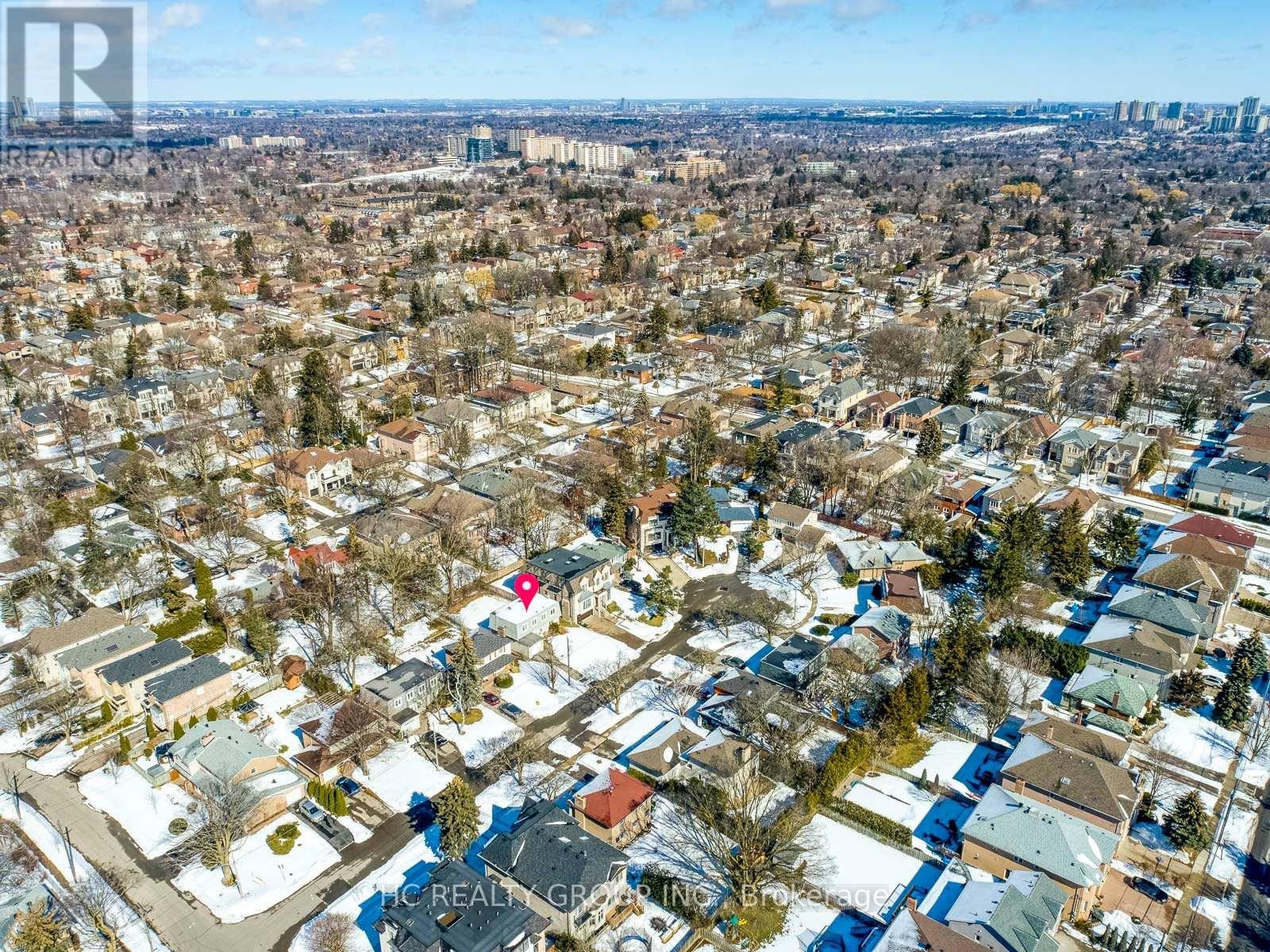 10 WARING COURT - 20