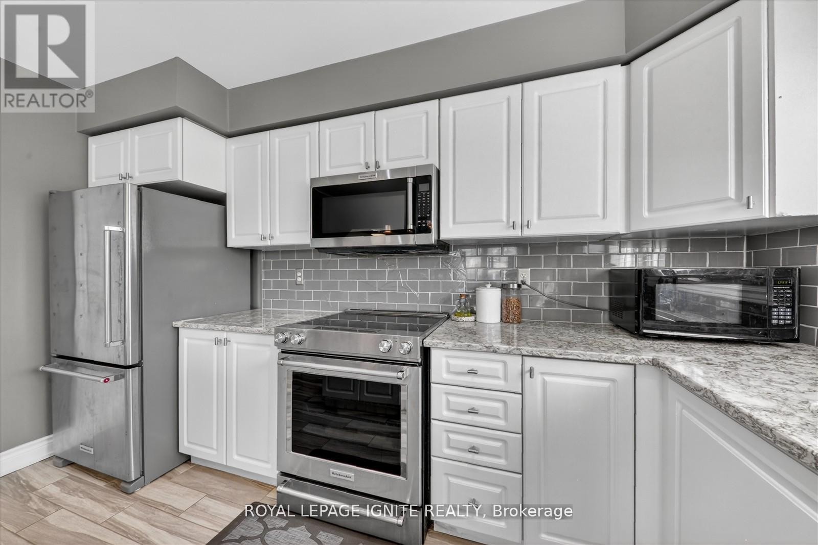 #27 571 LONGWORTH AVENUE - 18