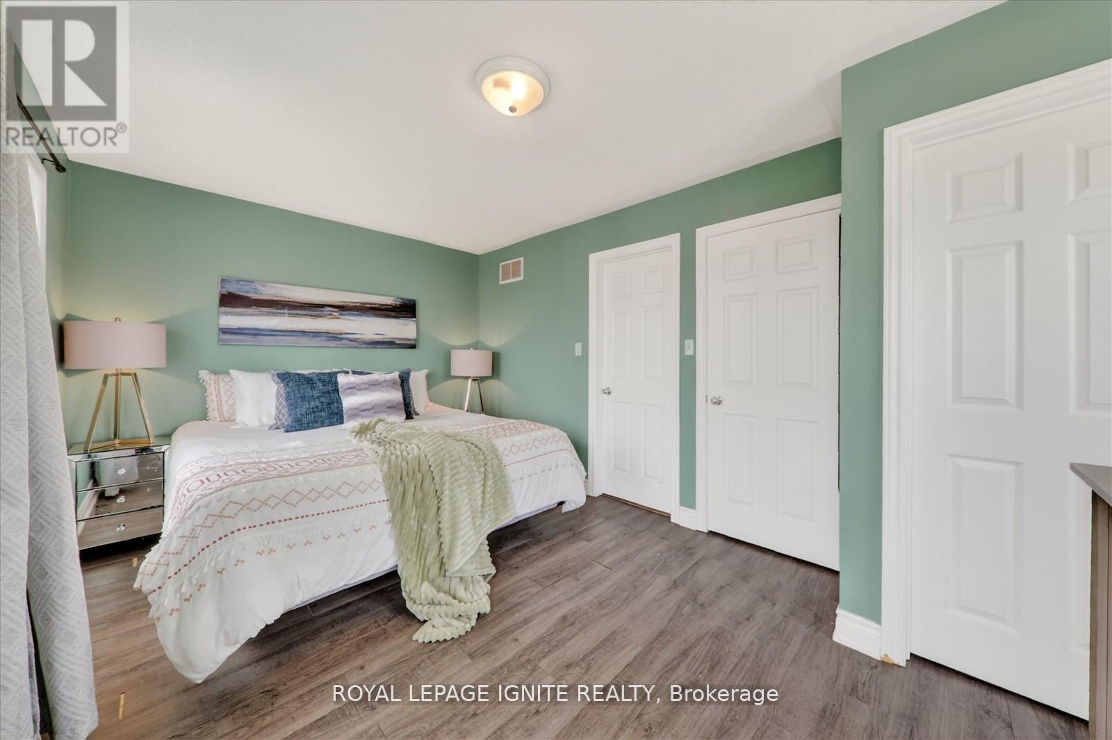 #27 571 LONGWORTH AVENUE - 27