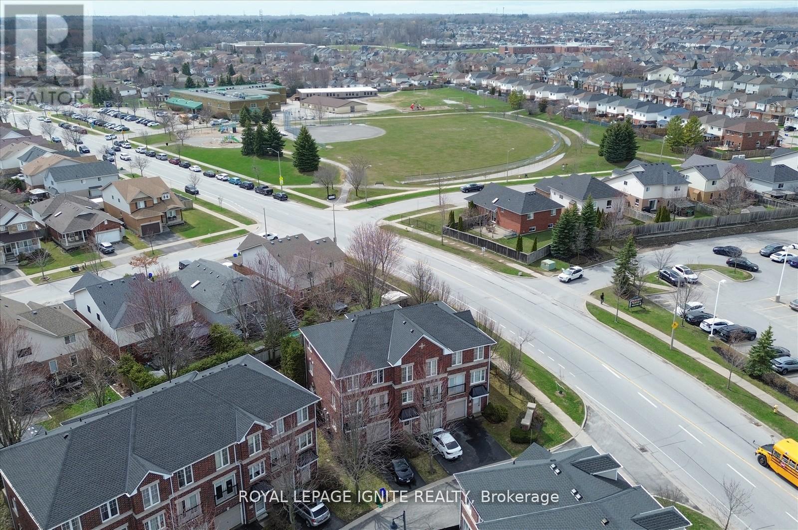 #27 571 LONGWORTH AVENUE - 35