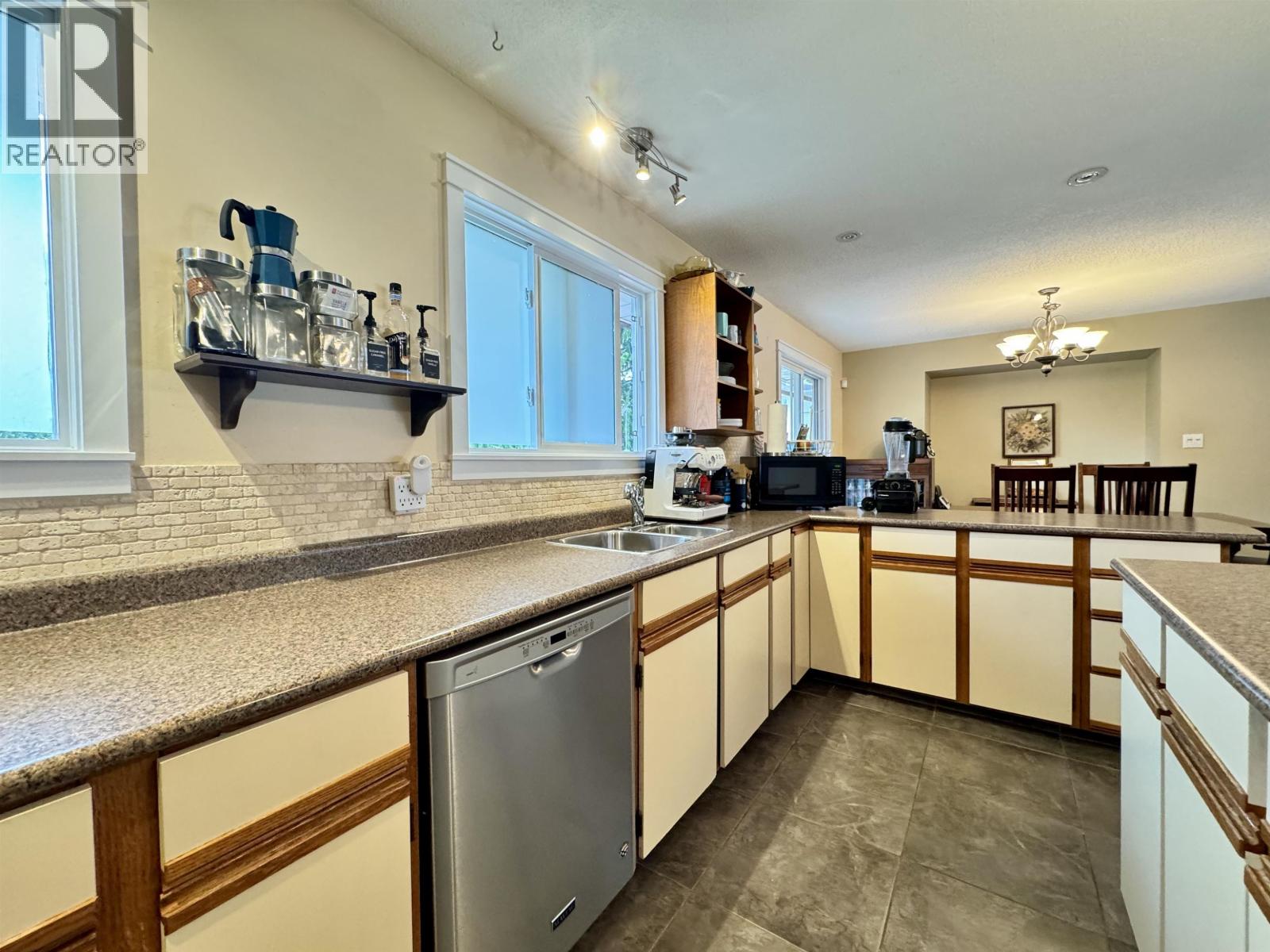 111 MCRAE PLACE