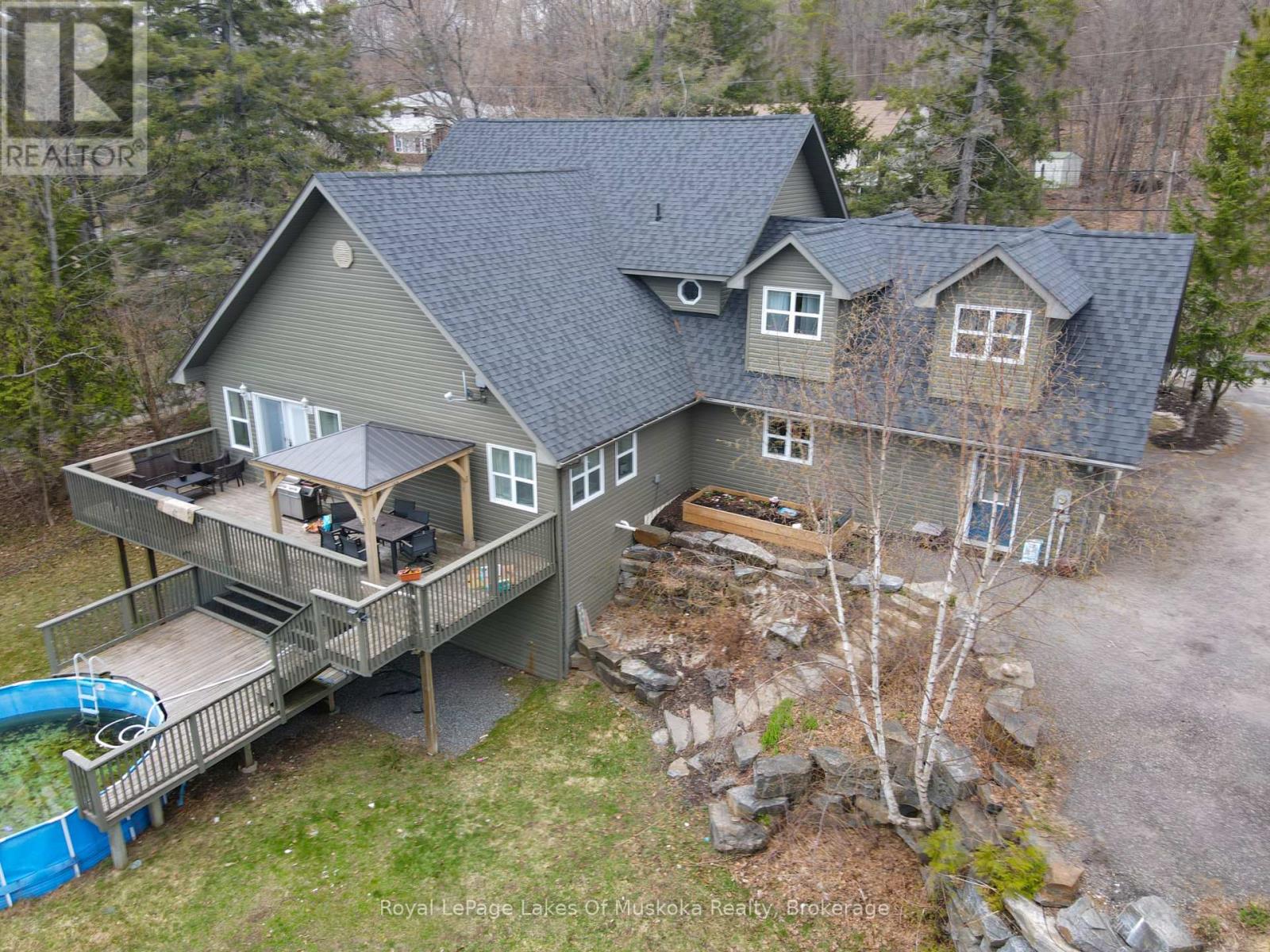 317 FALCON ROAD - 43
