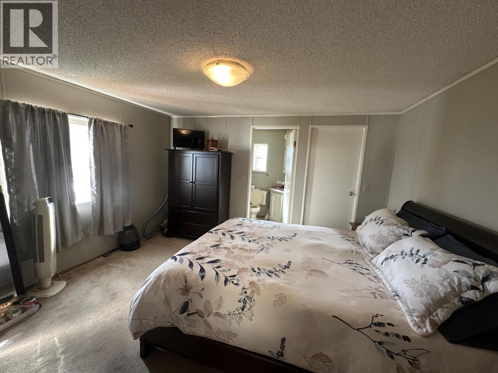 8805 PINE ROAD, Fort St. John