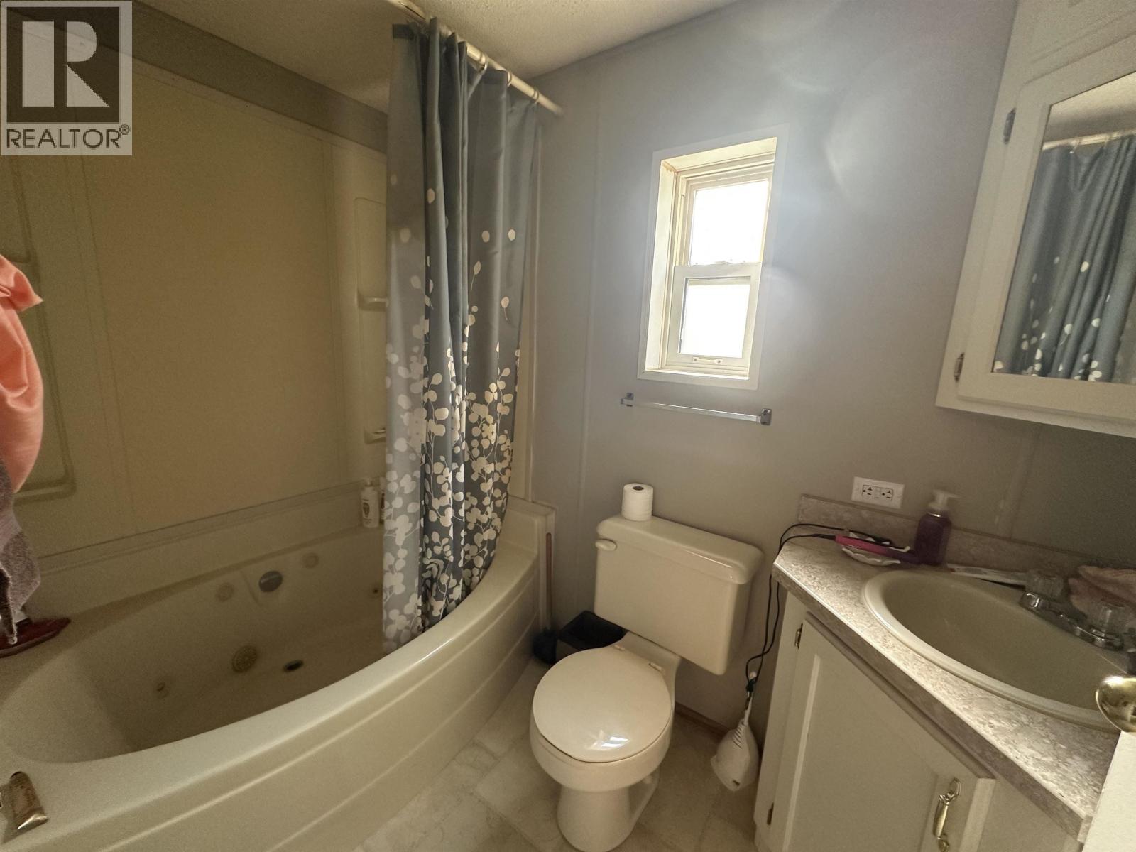 8805 PINE ROAD, Fort St. John