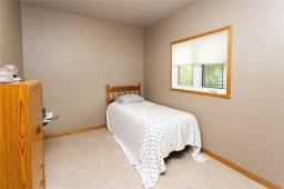 326 4th Avenue Sw, Carman, MB R0G0J0 Photo 27
