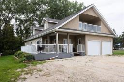 Recreation room - 326 4th Avenue Sw, Carman, MB R0G0J0 Photo 9