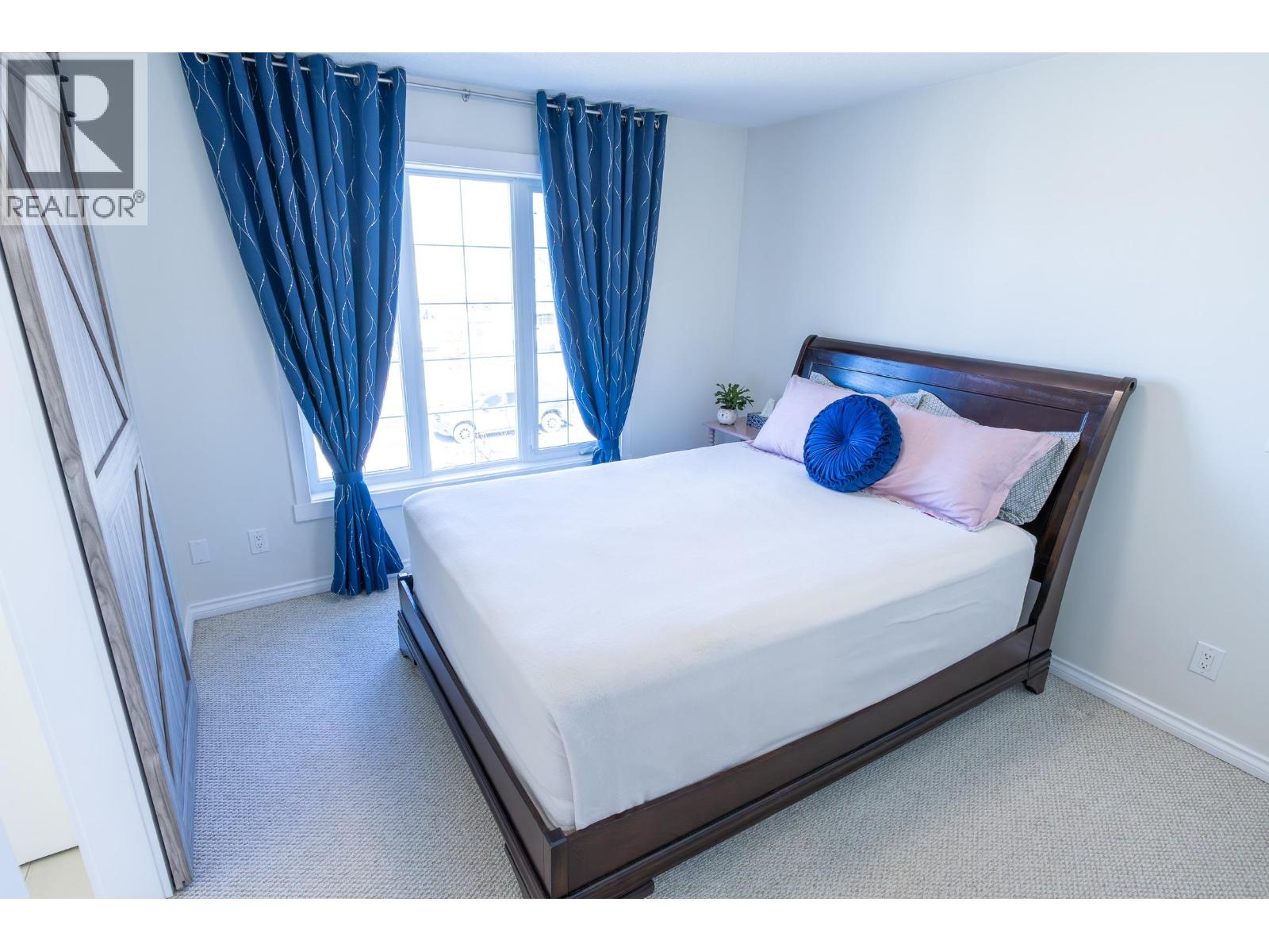 9019 111 AVENUE, Fort St. John