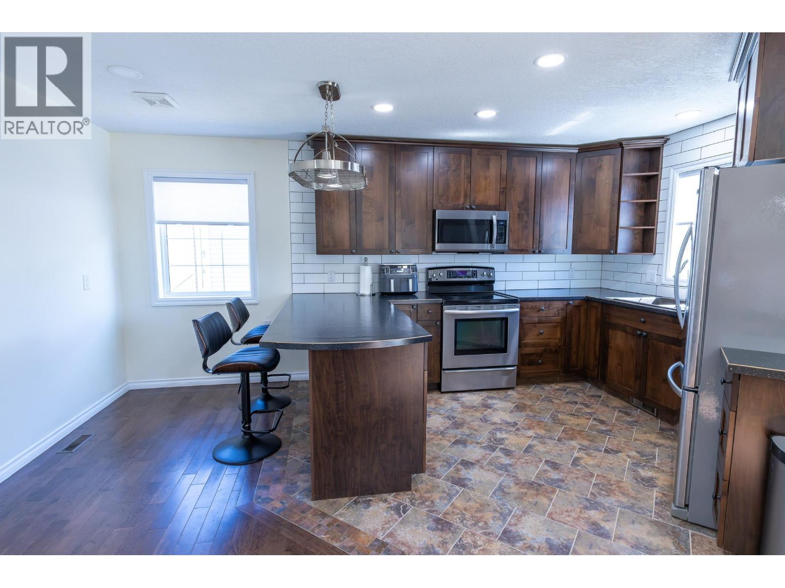 9019 111 AVENUE, Fort St. John