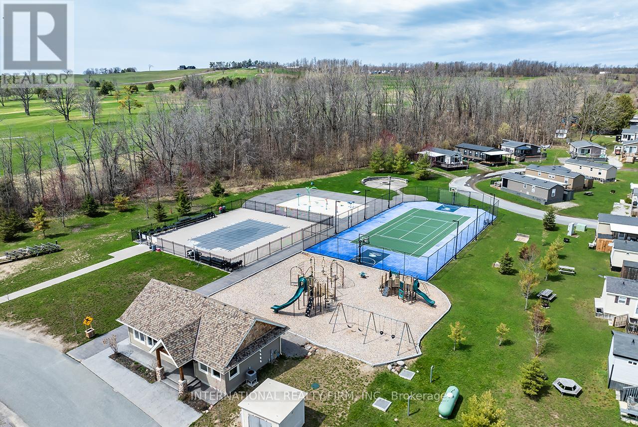 1235 VILLIERS LINE - 34 GLEN ABBEY - 18