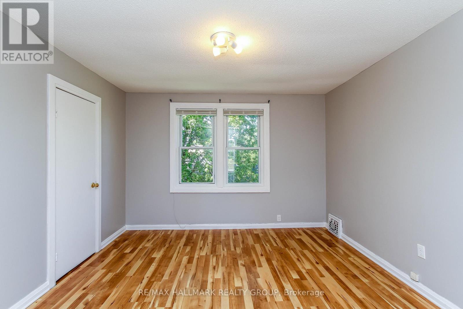 4 Bed, 3 Bath House for Rent in Ottawa – 448 PLEASANT PARK ROAD, Ottawa – MLS# X13066192 - Image 31