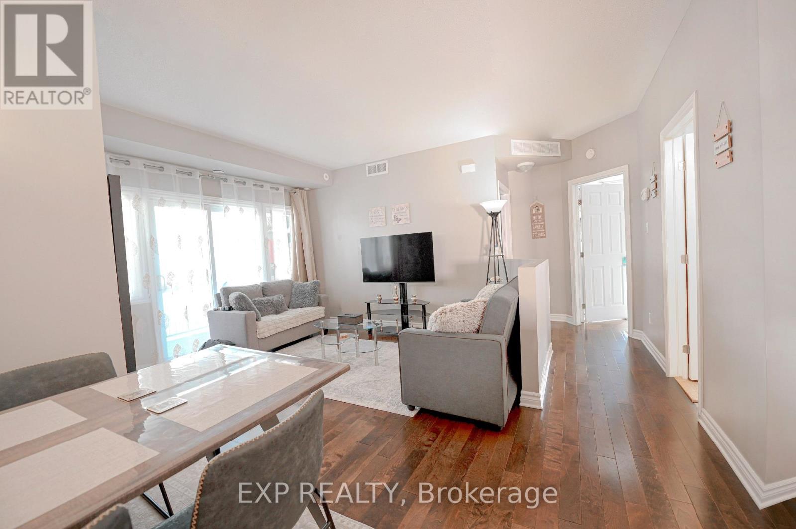 #G 1113 STITTSVILLE MAIN STREET N - 2