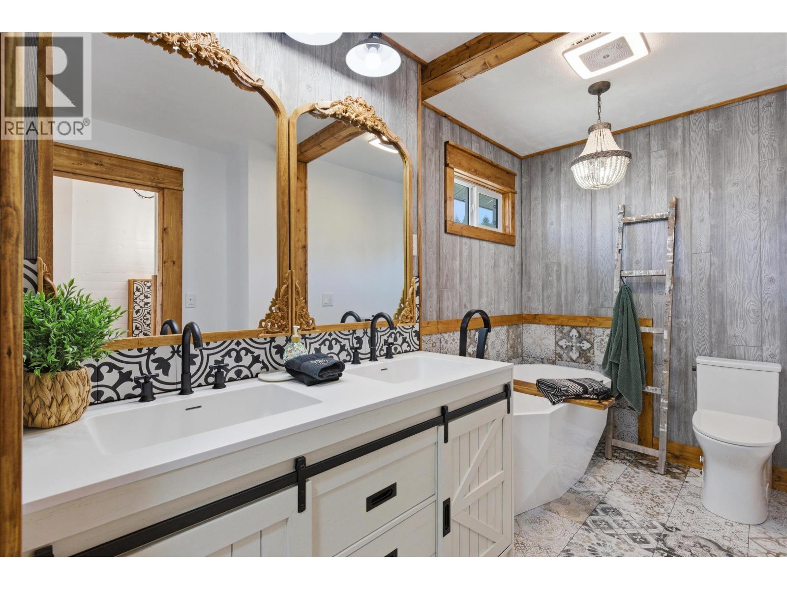 2479 BUSH ROAD - 25