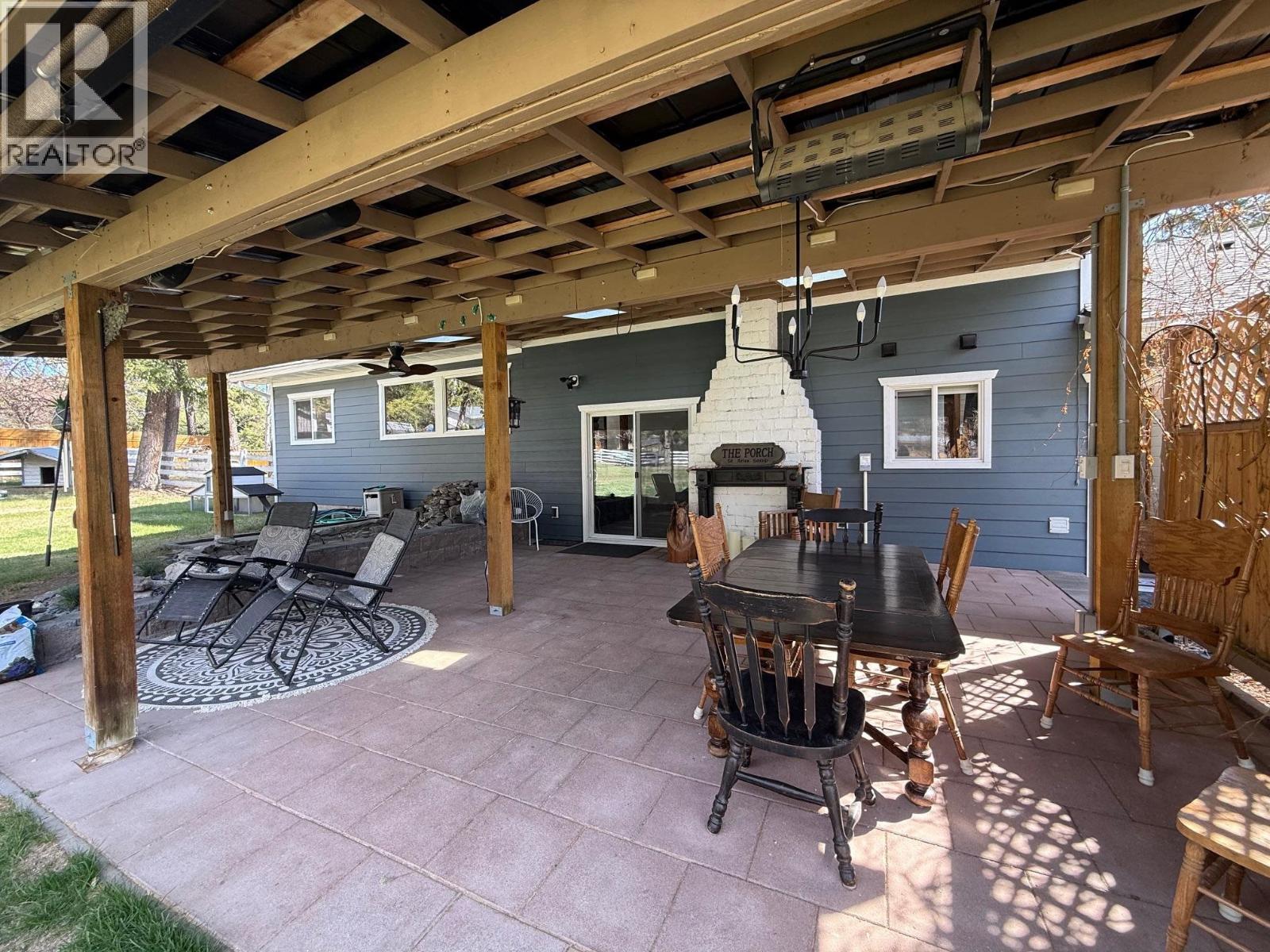 2479 BUSH ROAD - 36