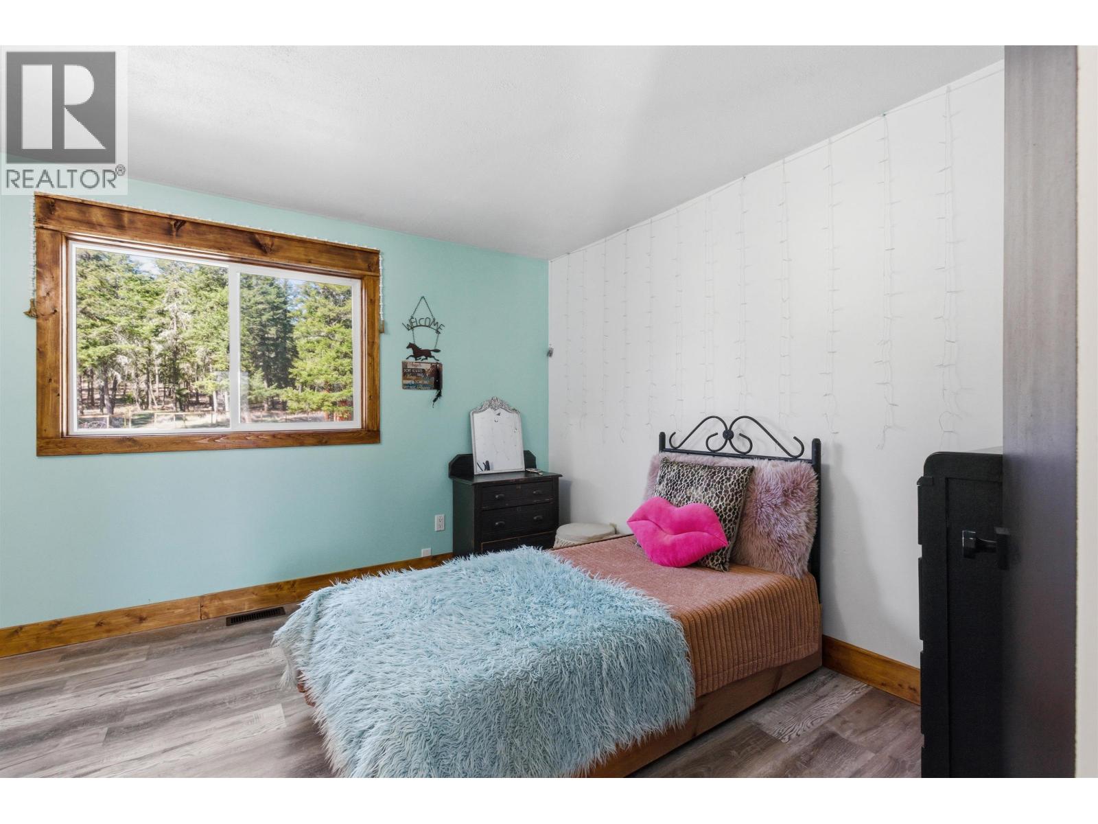 2479 BUSH ROAD - 19