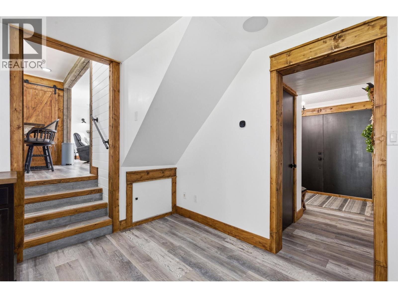 2479 BUSH ROAD - 9