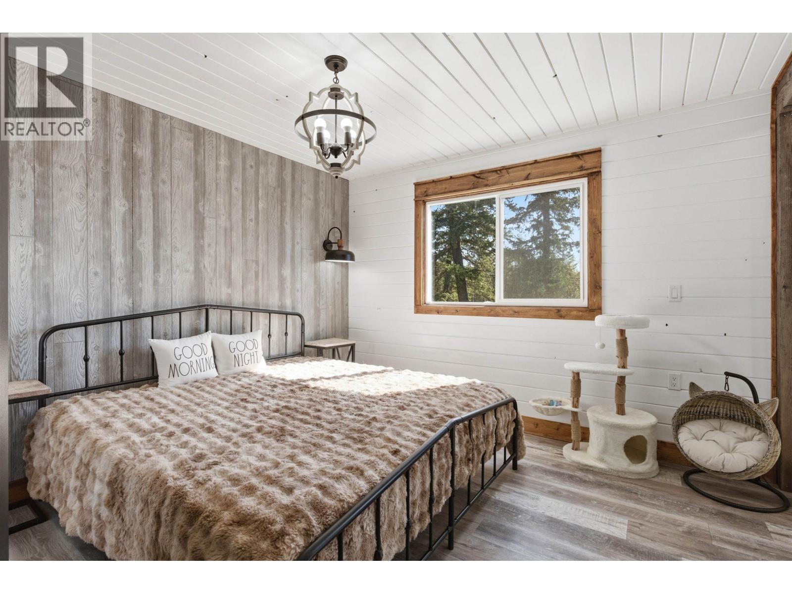 2479 BUSH ROAD - 21