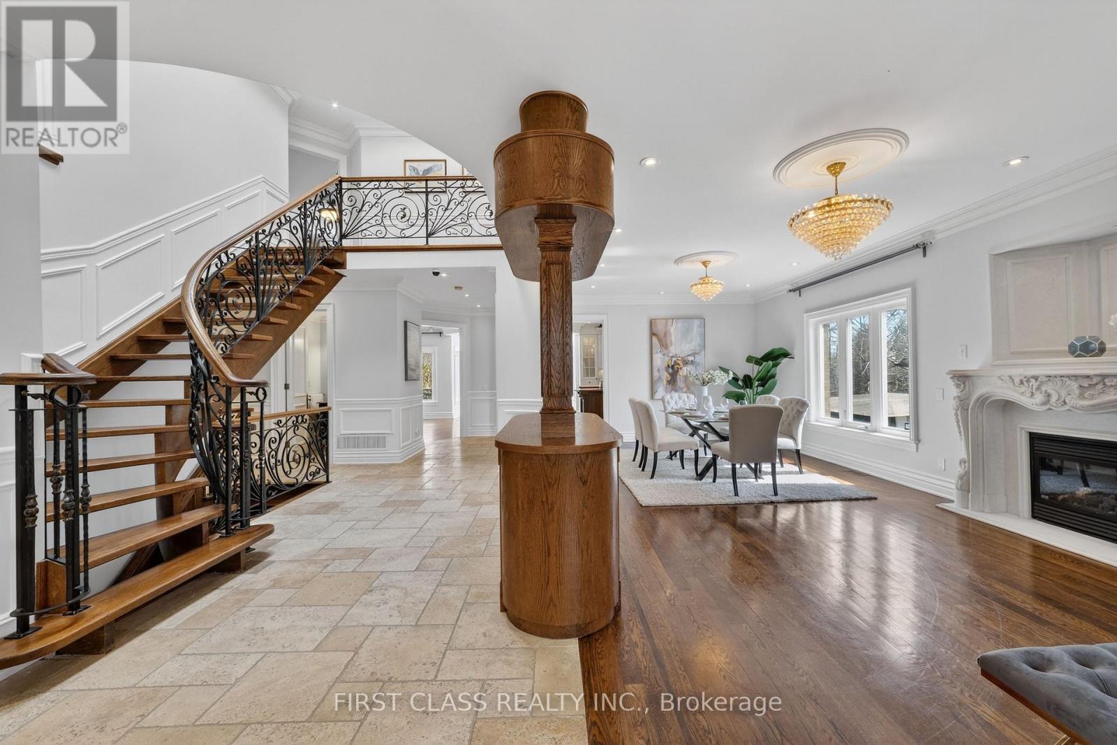 1031A LILLIAN STREET - 4