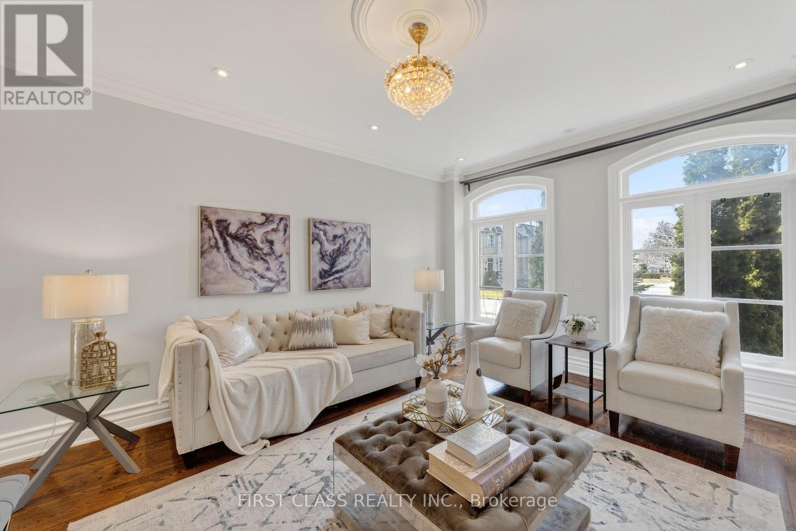 1031A LILLIAN STREET - 6