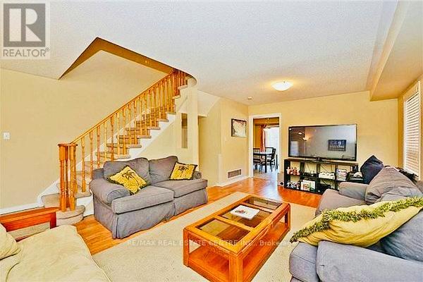 5673 FLORA DRIVE - 7