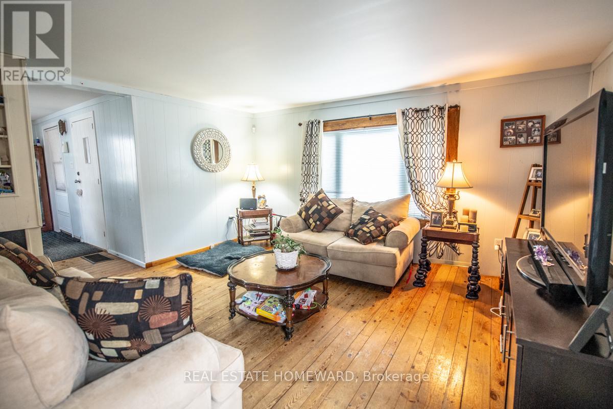 103 QUEEN STREET - 5
