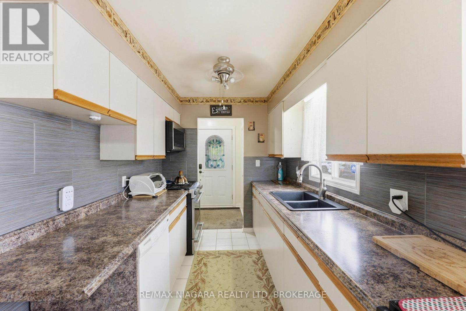81 COMMERCIAL STREET - 7