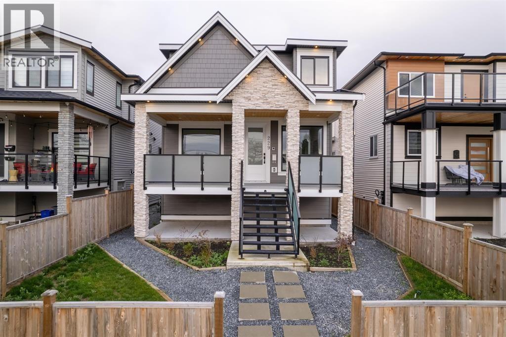 229 JARDINE STREET