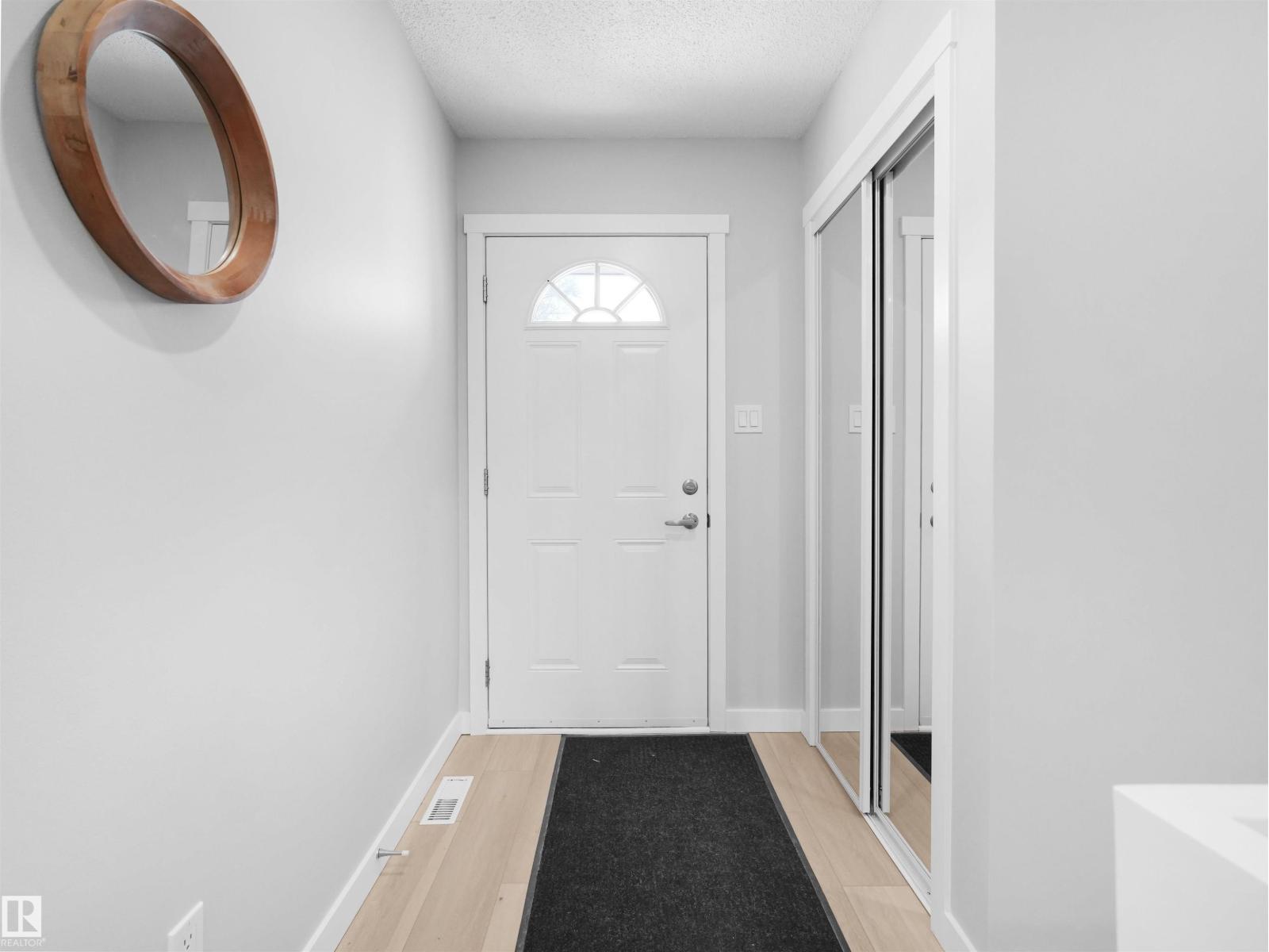 1164 KNOTTWOOD RD E NW, Edmonton