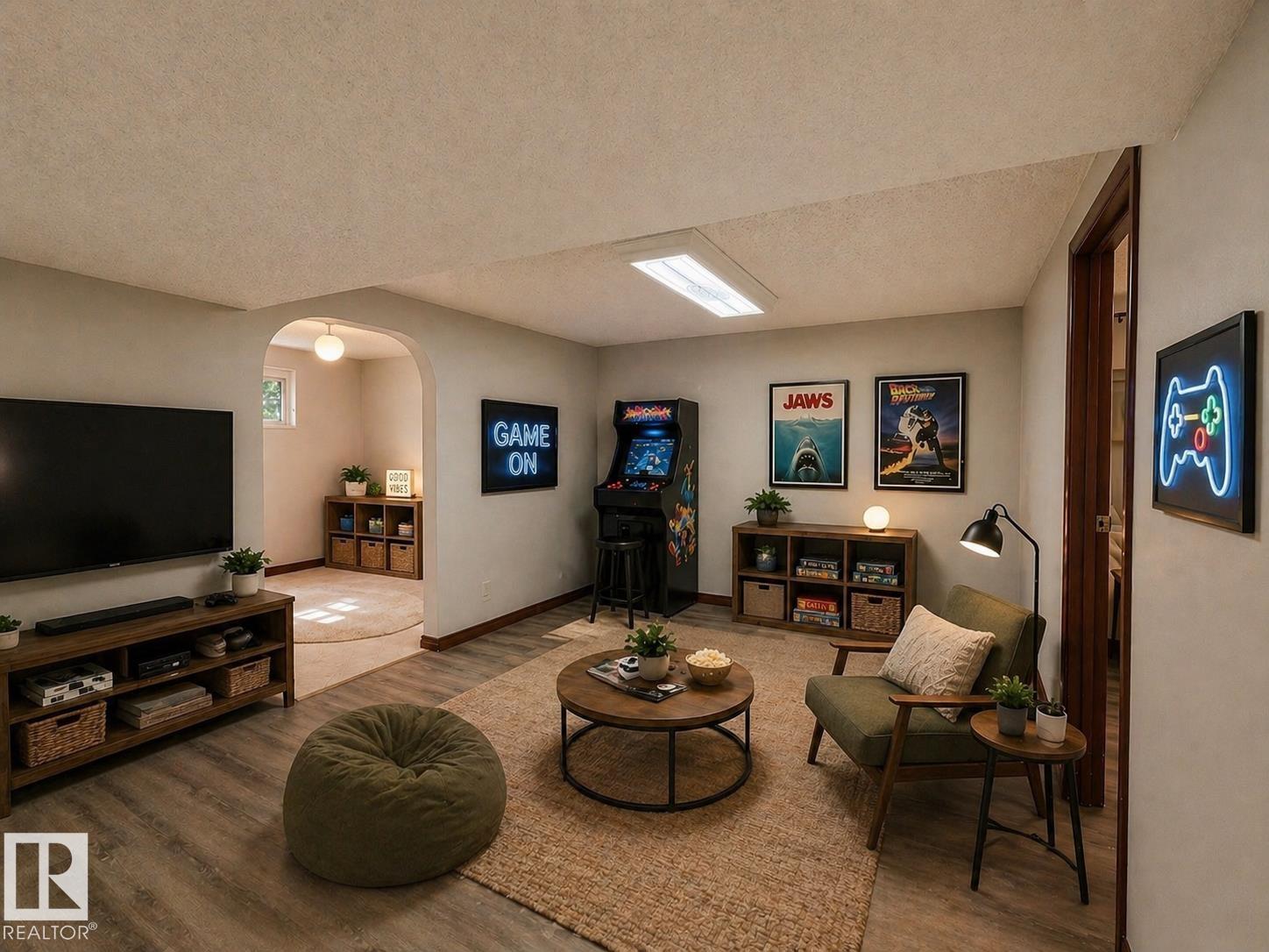 9330 72 AV NW NW, Edmonton