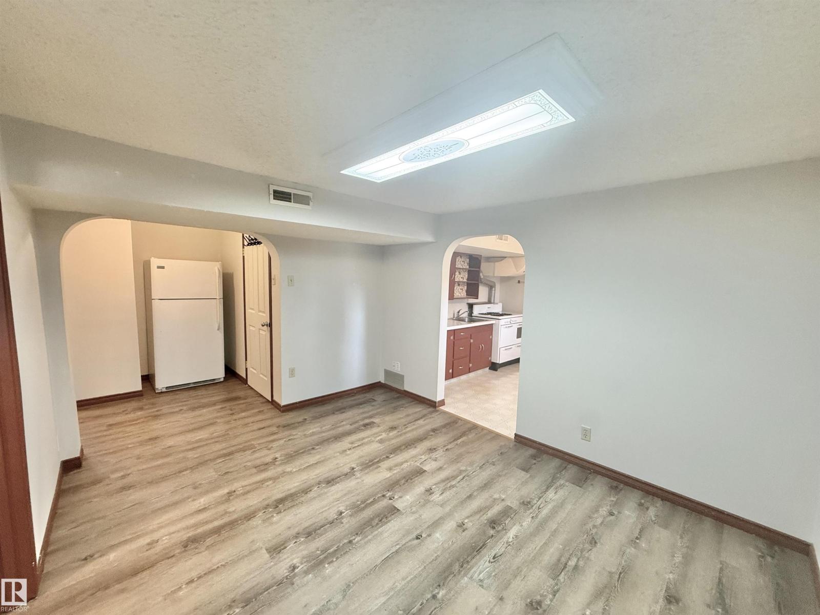 9330 72 AV NW NW, Edmonton