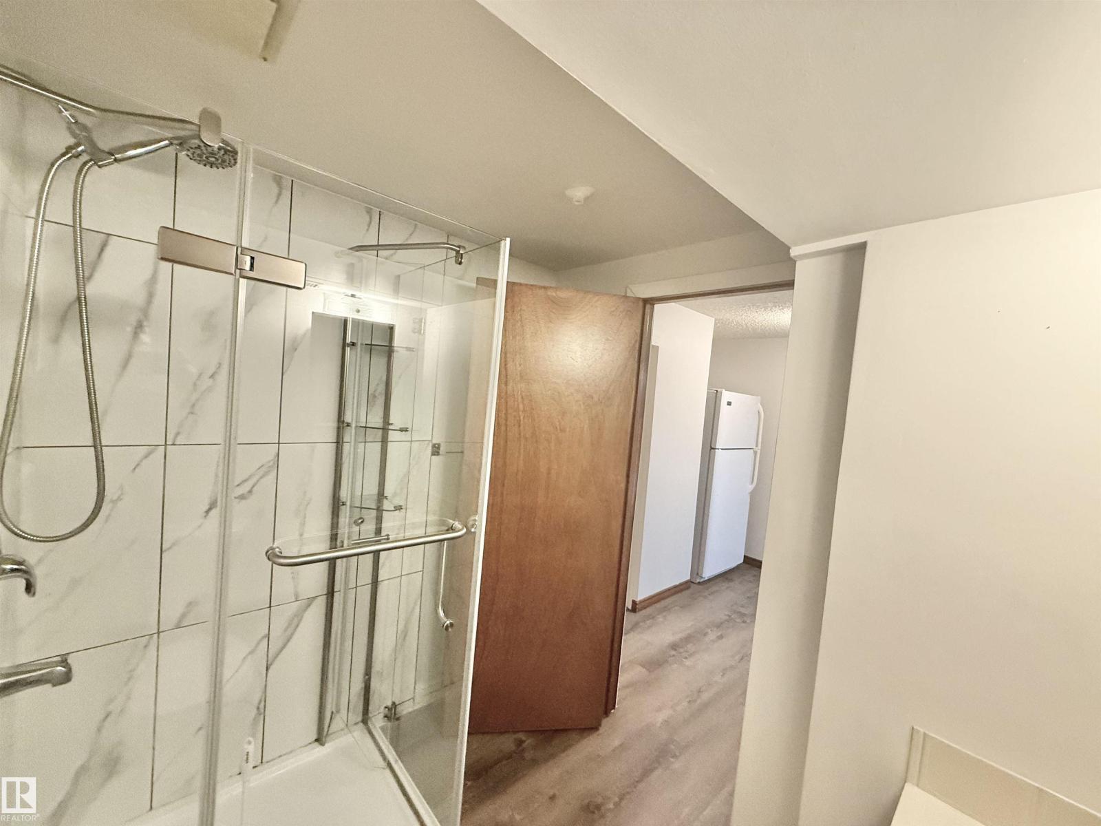 9330 72 AV NW NW, Edmonton