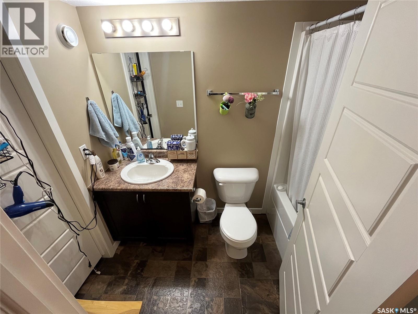 51 5565 BLAKE CRESCENT — photo 16