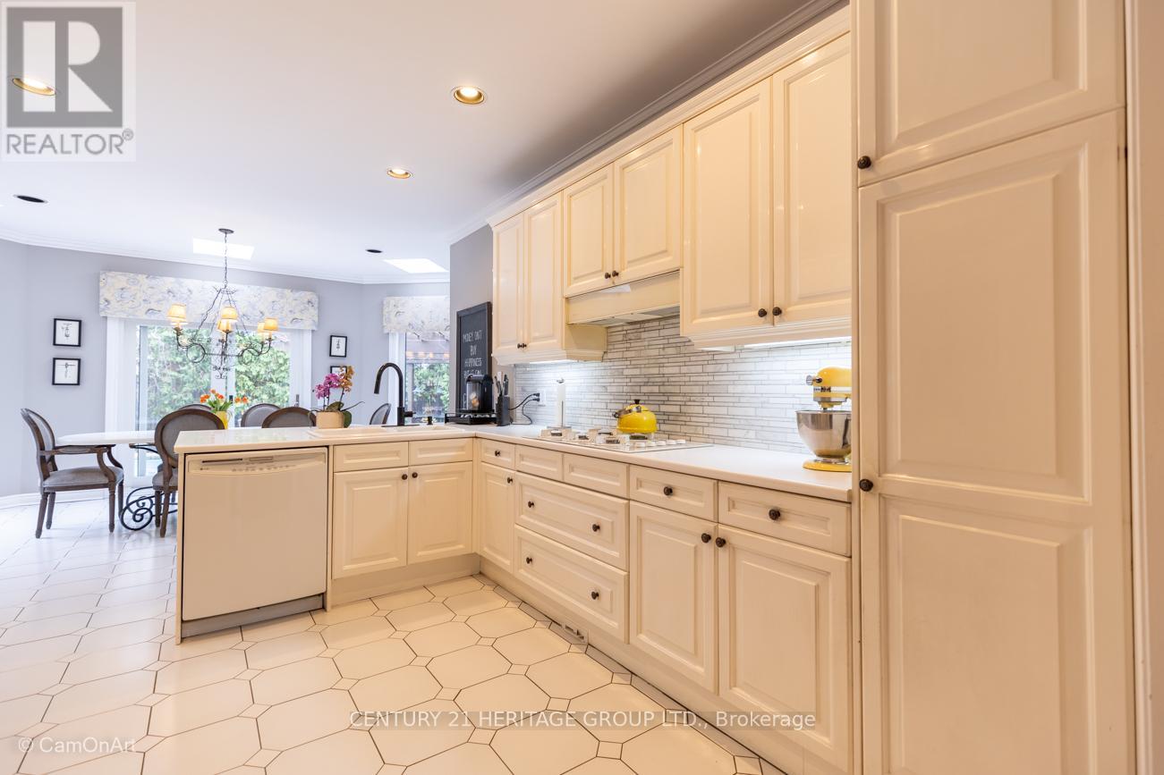 15 COLDWATER COURT - 19